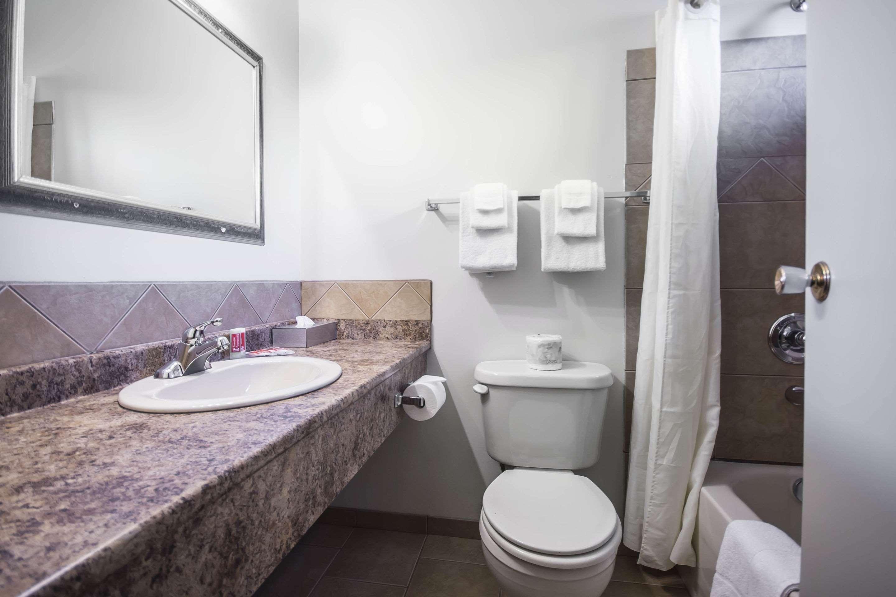 Econo Lodge Vernon Luaran gambar
