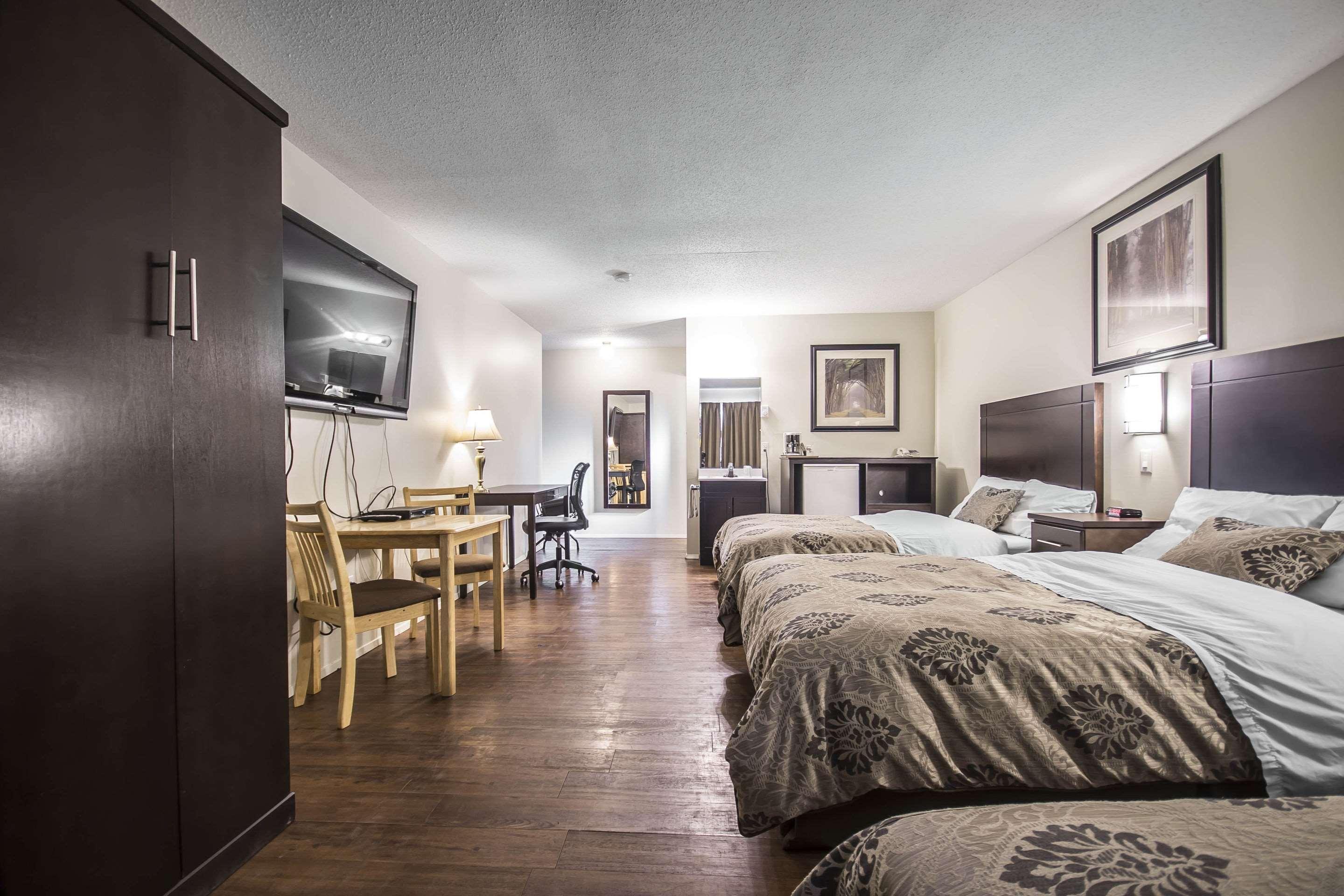 Econo Lodge Vernon Luaran gambar