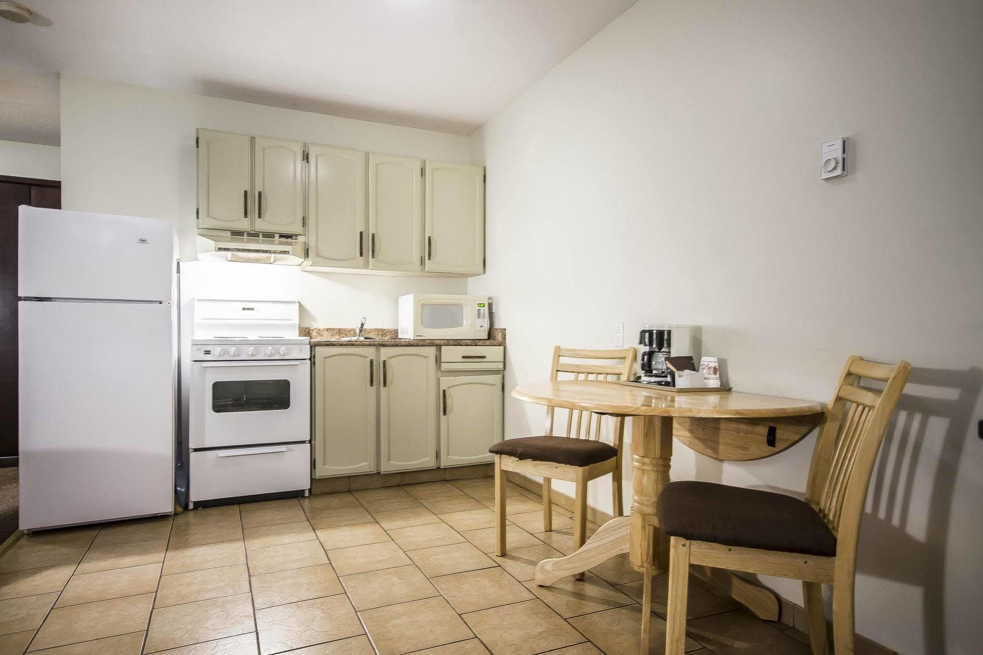 Econo Lodge Vernon Luaran gambar